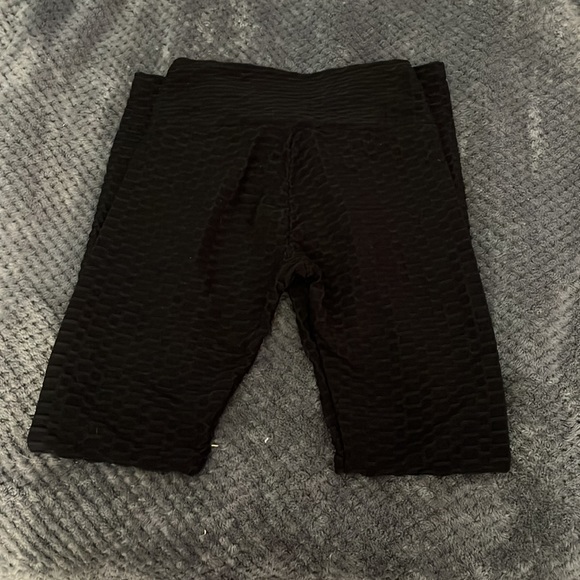 All black leggings , size S - Picture 3 of 3